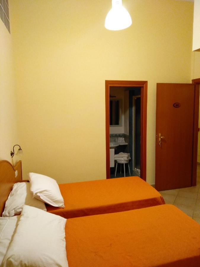 Hotel Del Corso Сорренто Экстерьер фото