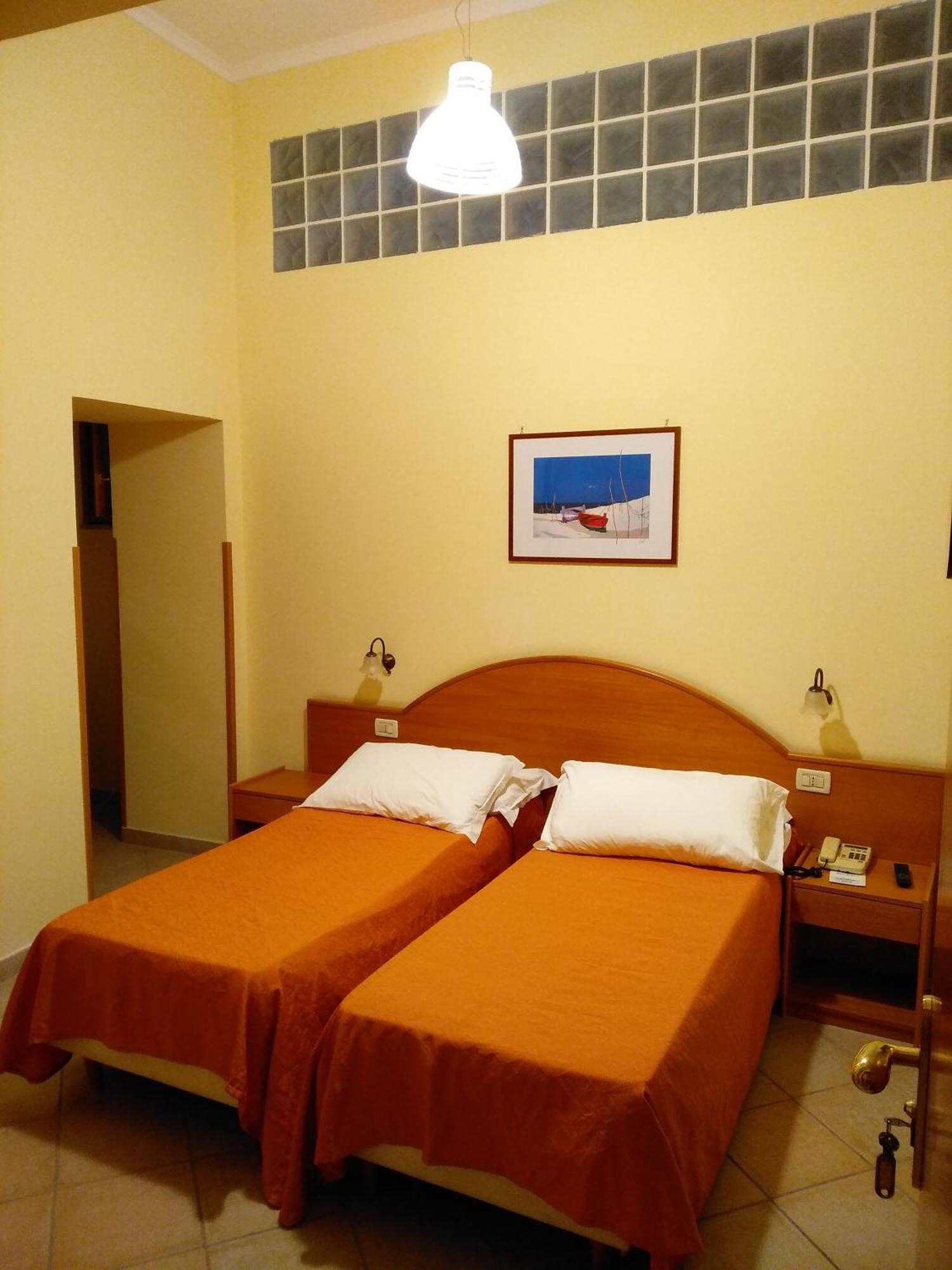 Hotel Del Corso Сорренто Экстерьер фото