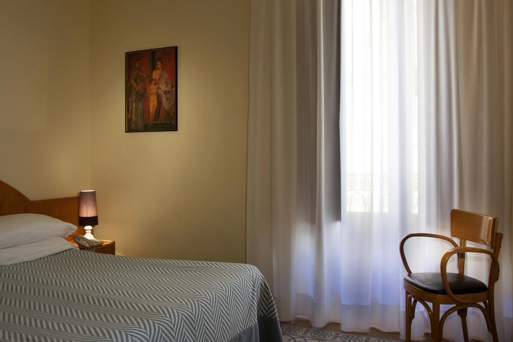 Hotel Del Corso Сорренто Экстерьер фото