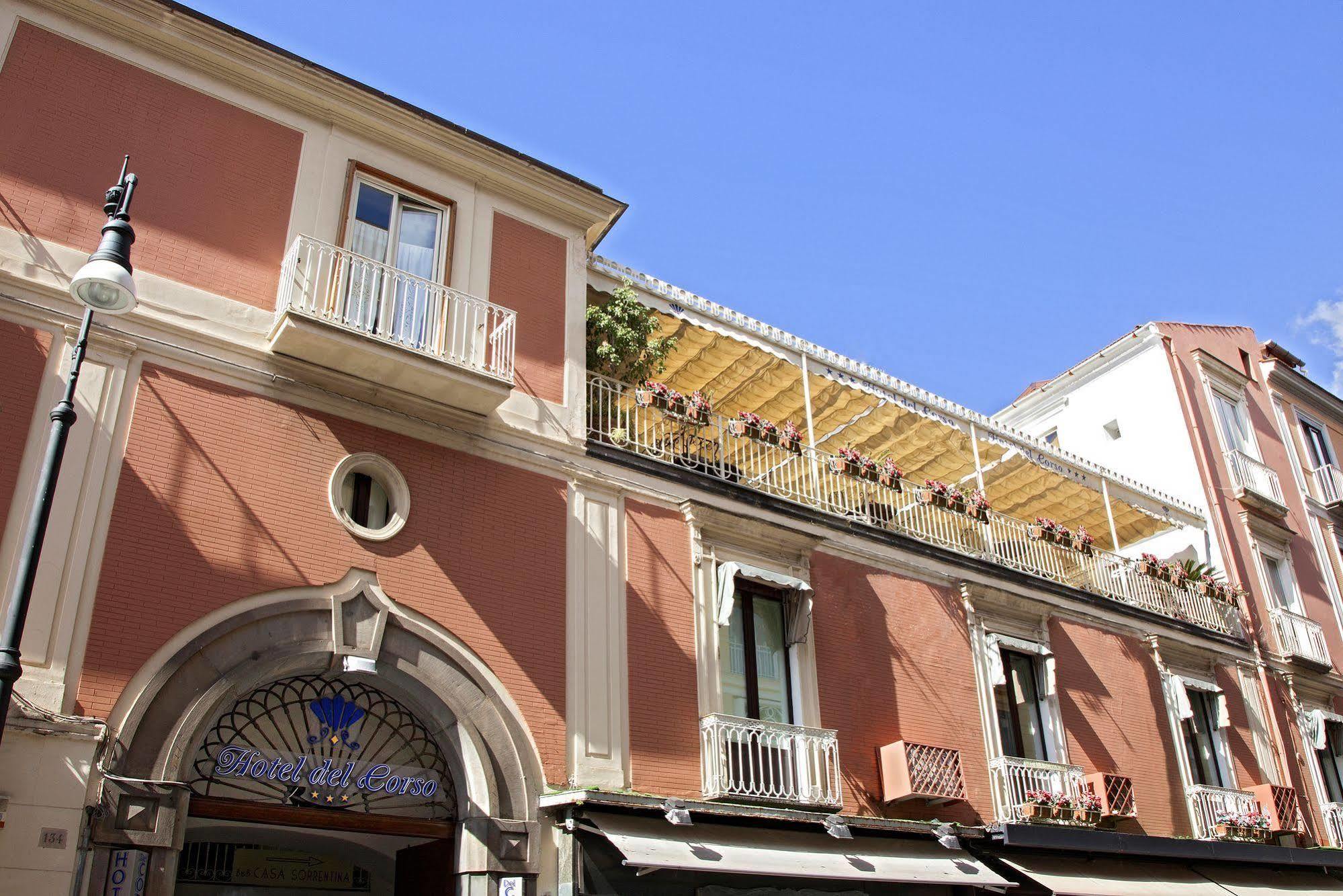 Hotel Del Corso Сорренто Экстерьер фото